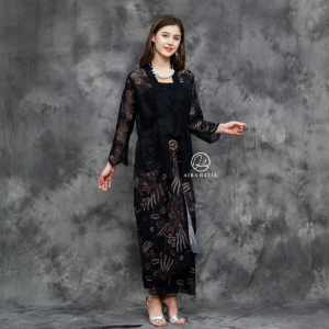 Stella Kebaya Kutu Baru