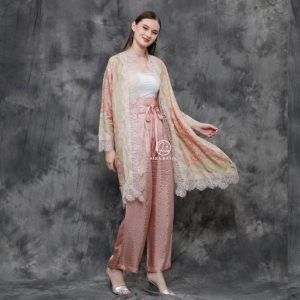 Safana Outer