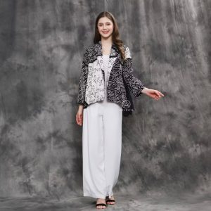 Melisa Blazer